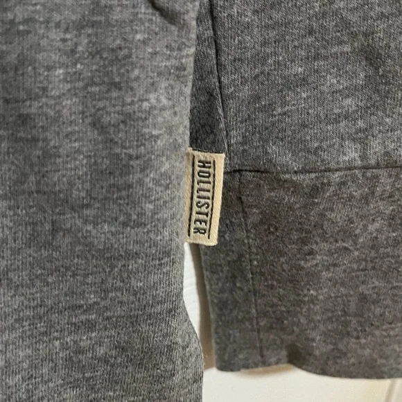 Hollister Turtle Neck Long Sleeve - Picture 3 of 5